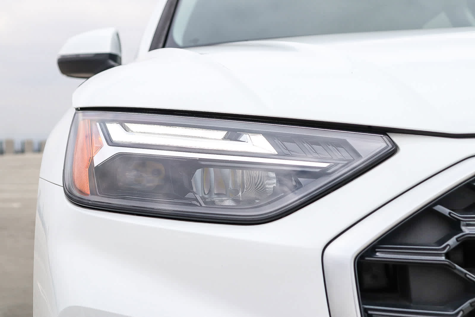 Used 2024 Audi Q5 2.0T Premium Plus w/ Premium Plus Package image 9