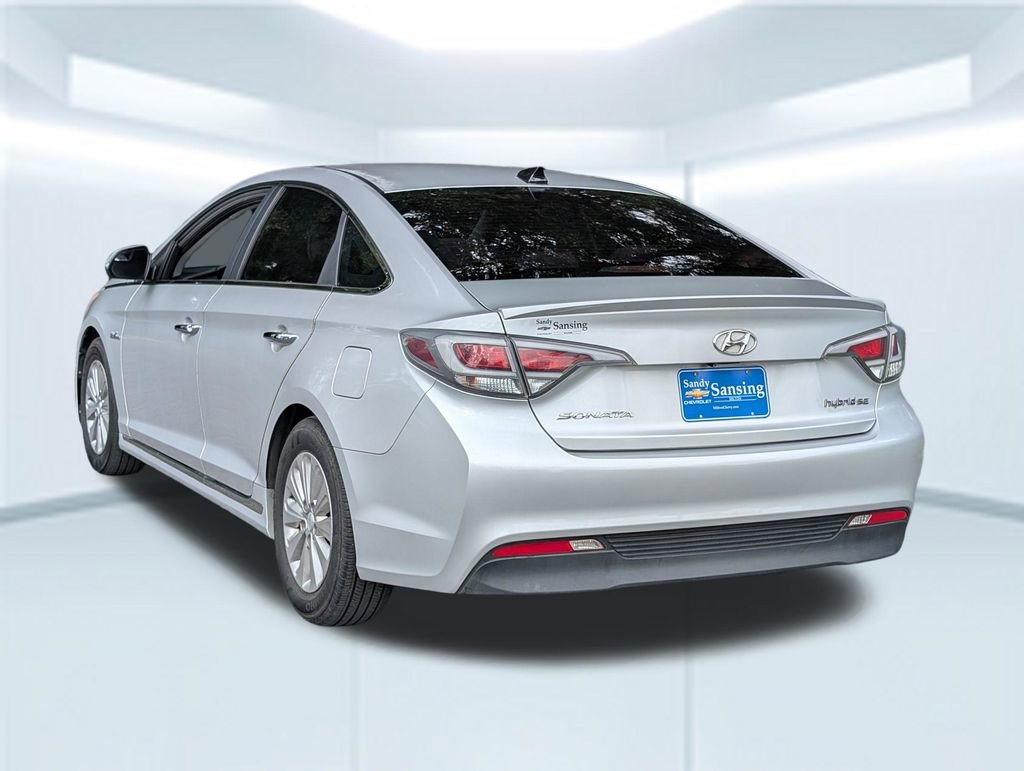 Used 2016 Hyundai Sonata SE FWD image 4