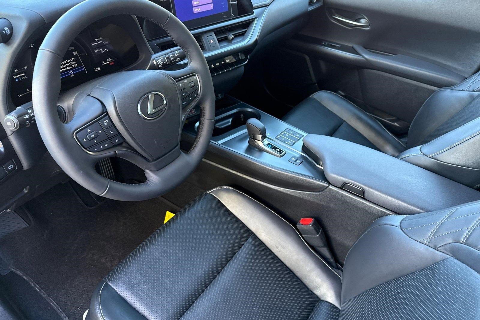 New 2026 Lexus UX 300h AWD image 4