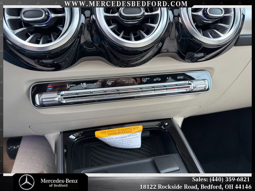 New 2026 Mercedes-Benz GLB 250 4MATIC image 16