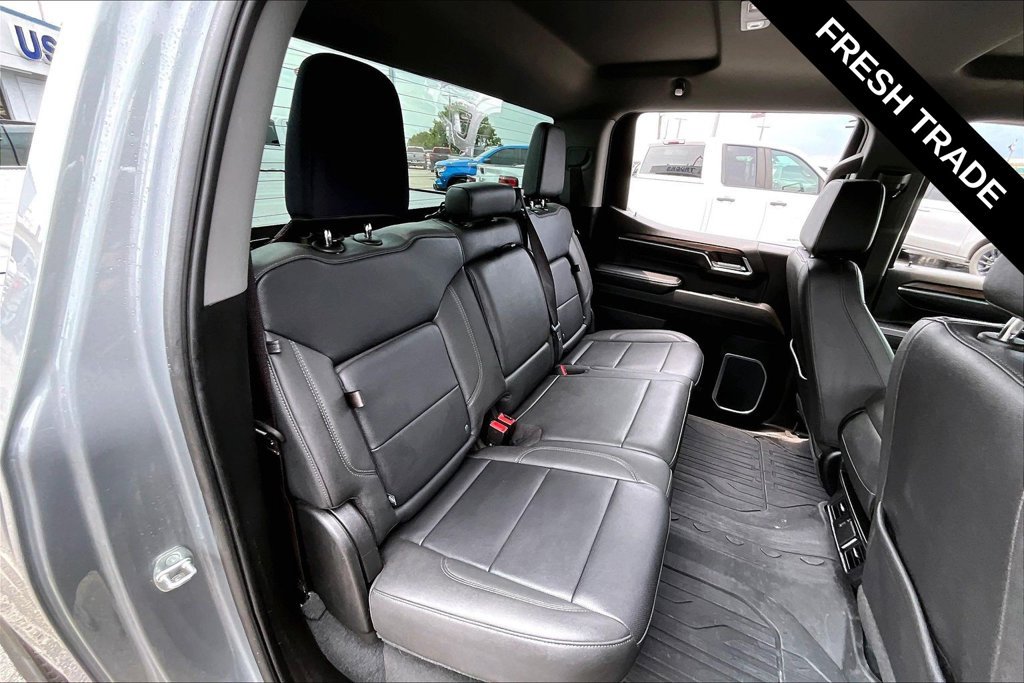 Used 2023 GMC Sierra 1500 SLT AWD/4WD image 26