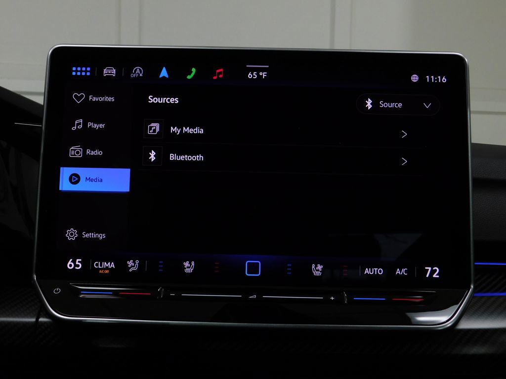 Used 2025 Volkswagen Golf R Black Edition image 65