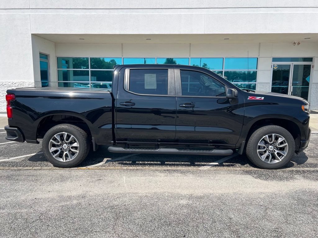 Used 2021 Chevrolet Silverado 1500 RST w/ Z71 Off-Road Package AWD/4WD image 3