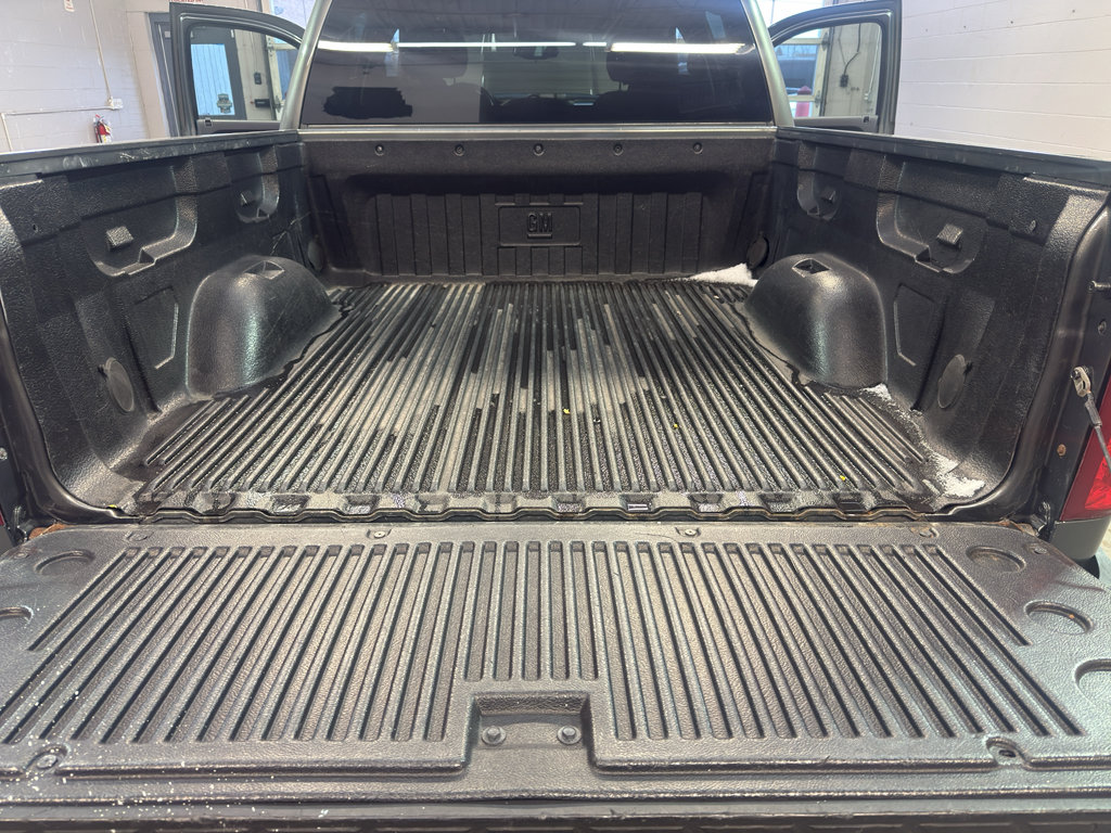 Used 2011 Chevrolet Silverado 1500 LT w/ All-Star Edition AWD/4WD image 29