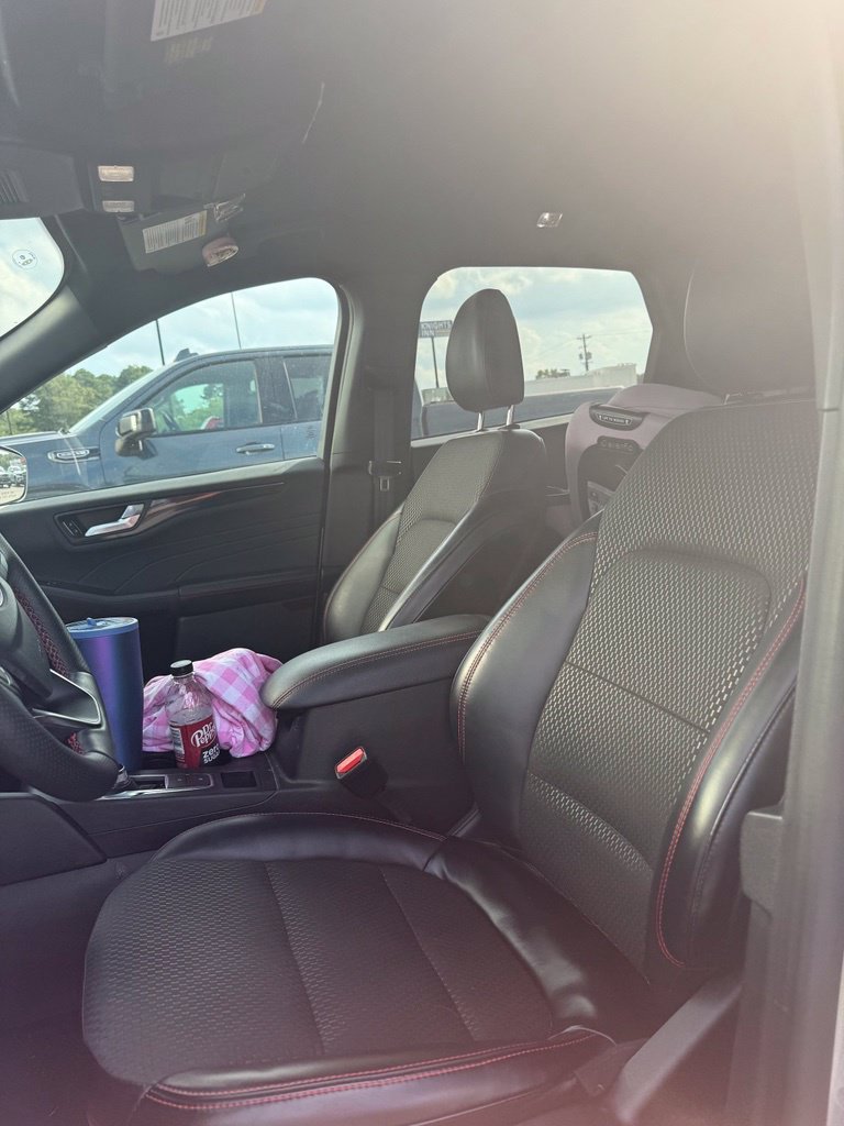 Used 2024 Ford Escape ST-Line Elite AWD/4WD image 18