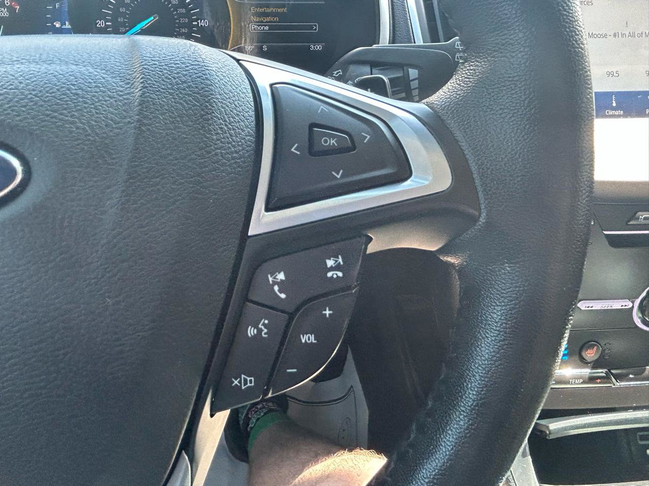 Used 2016 Ford Edge Sport w/ Equipment Group 401A AWD/4WD image 19