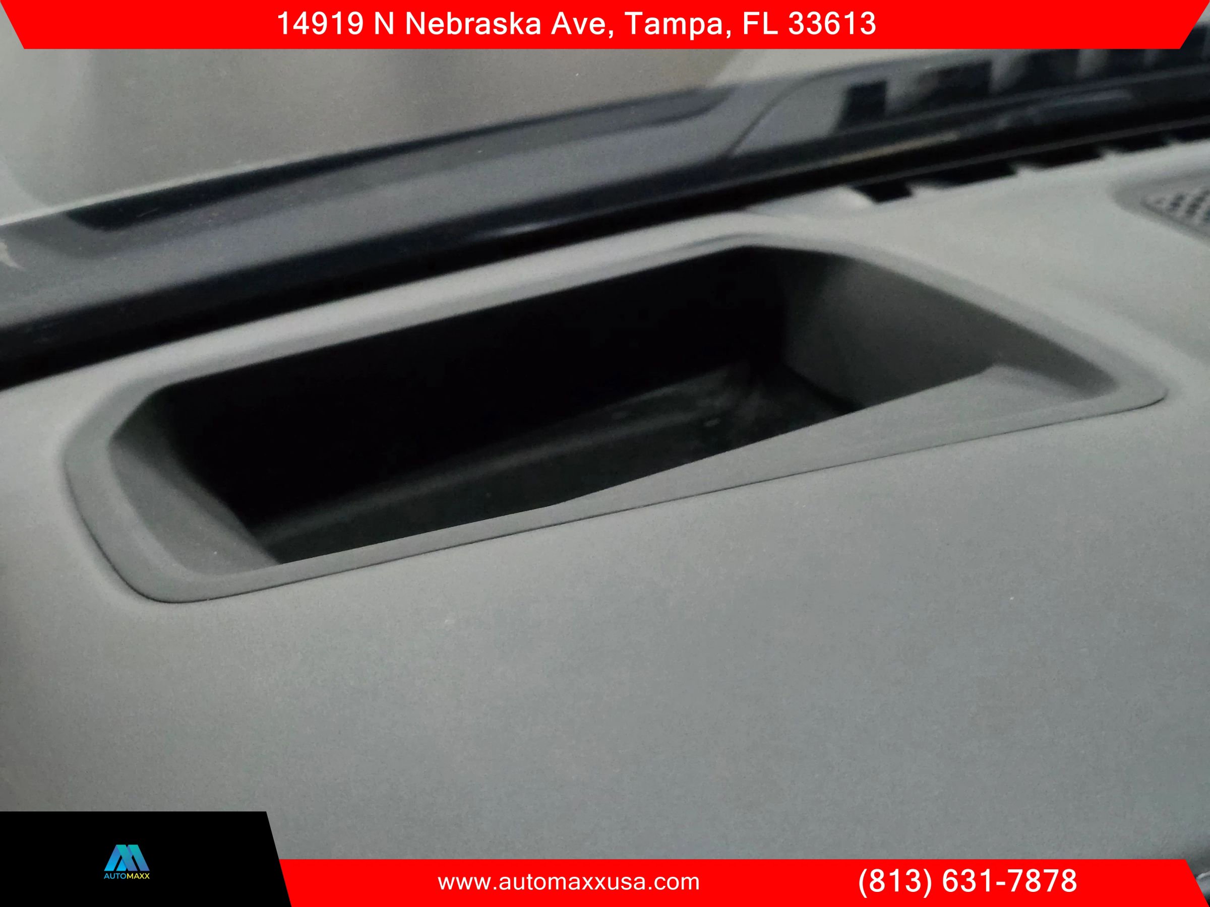 Used 2017 BMW 750i image 30