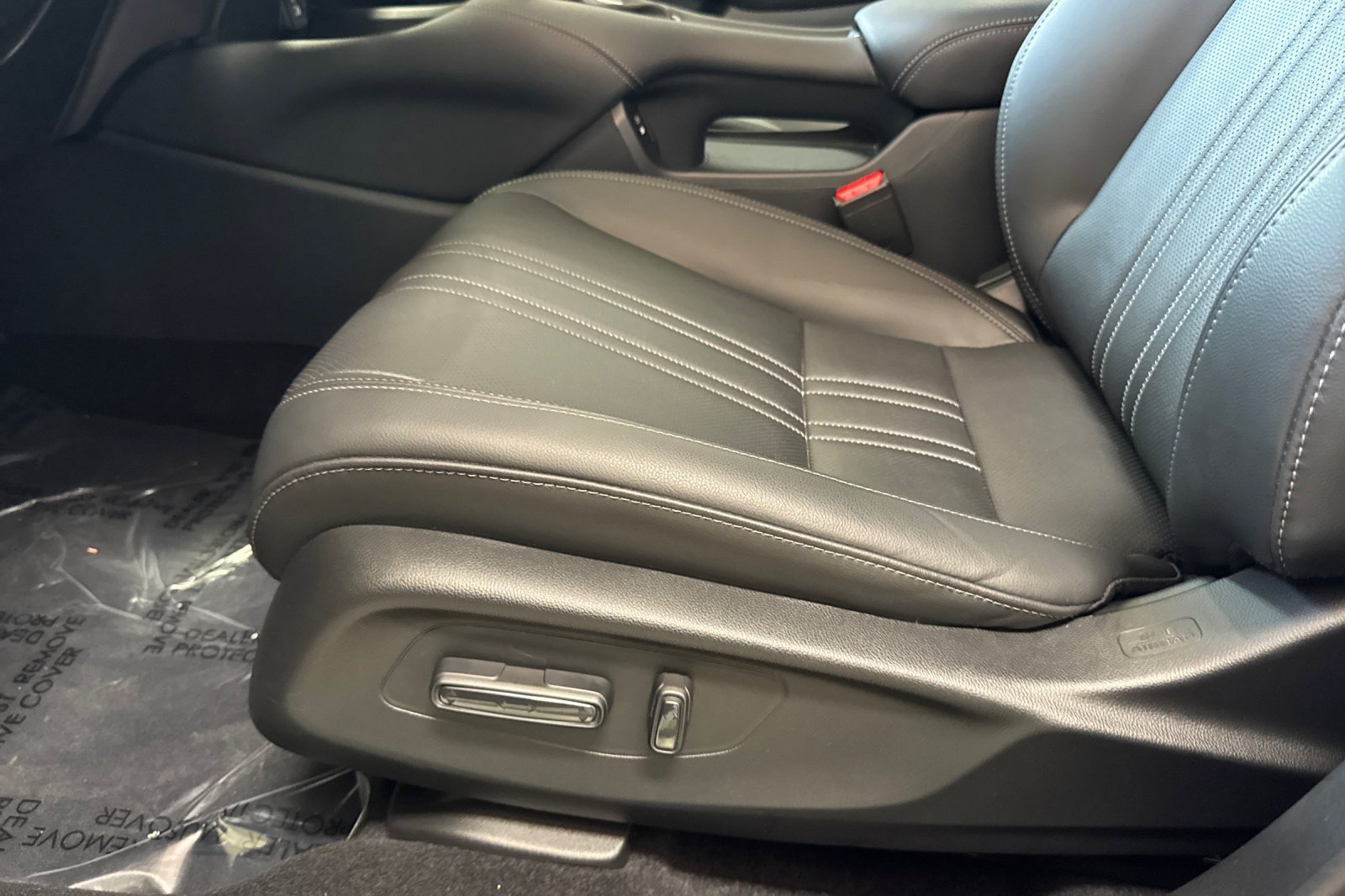 Certified 2024 Honda HR-V EX-L image 15