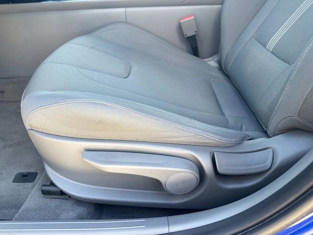 Used 2024 Hyundai Elantra SE image 23