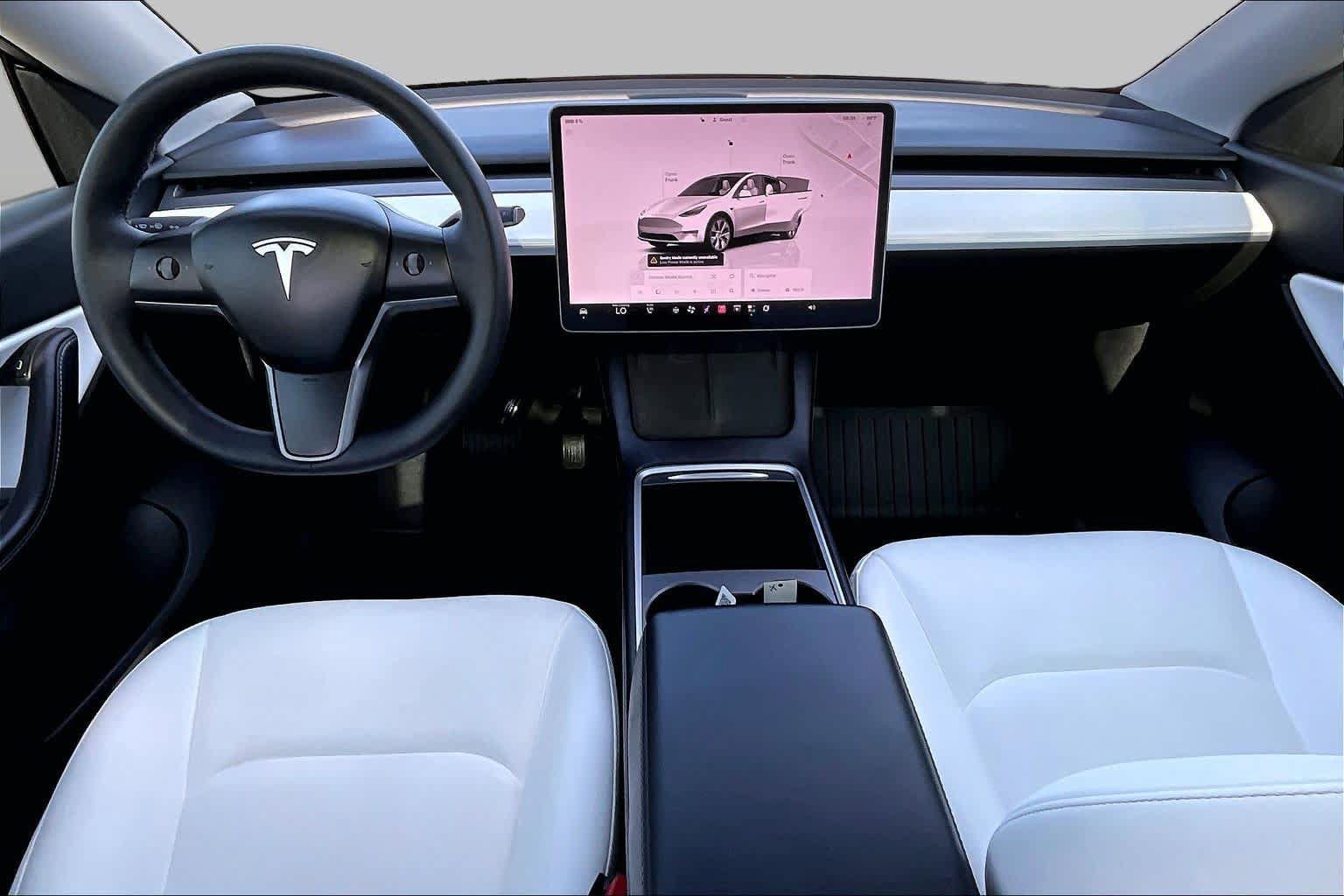 Used 2022 Tesla Model Y Long Range AWD/4WD image 14