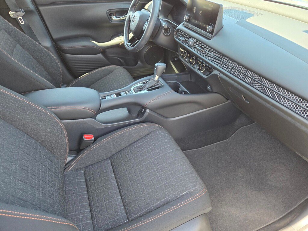 Certified 2024 Honda HR-V Sport image 20