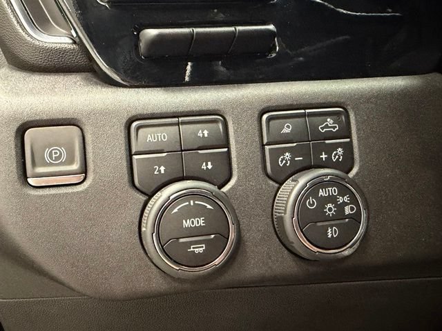 Certified 2023 Chevrolet Silverado 1500 LTZ AWD/4WD image 17