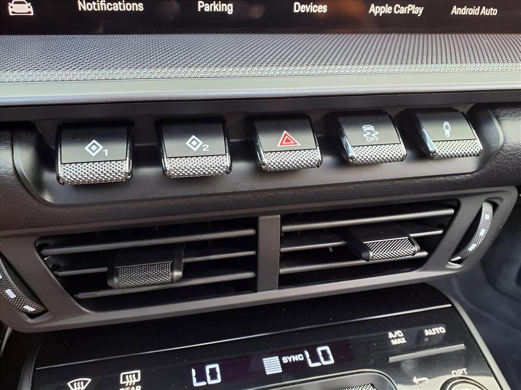 Used 2025 Porsche 911 Carrera image 15