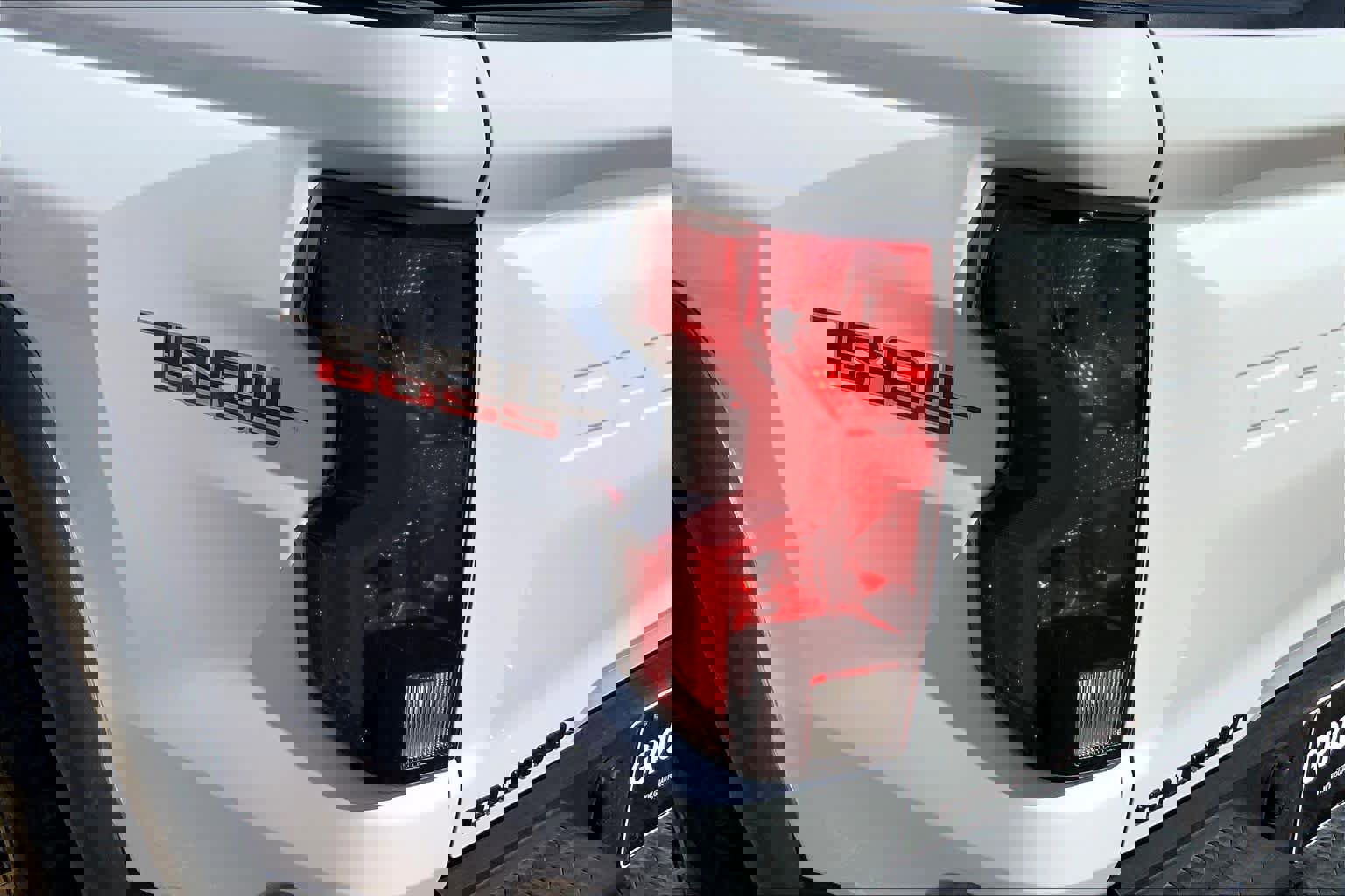 Used 2024 Chevrolet Colorado Trail Boss w/ Technology Package AWD/4WD image 29