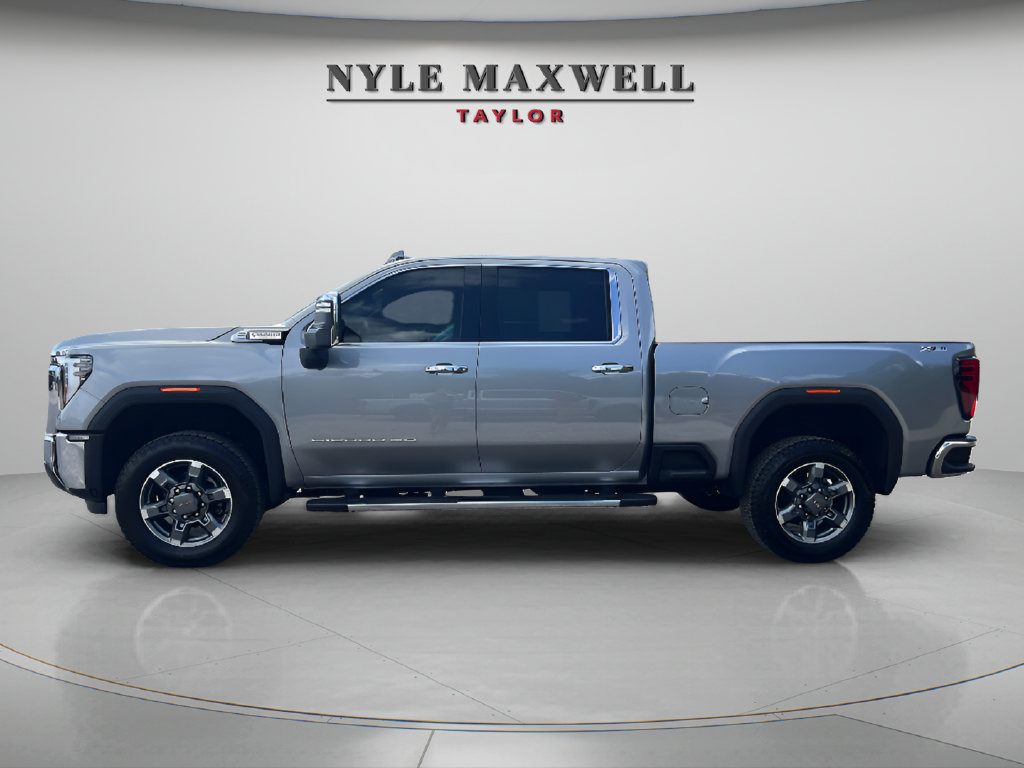 Used 2025 GMC Sierra 2500 SLT w/ Texas SLT Premium Package AWD/4WD image 10