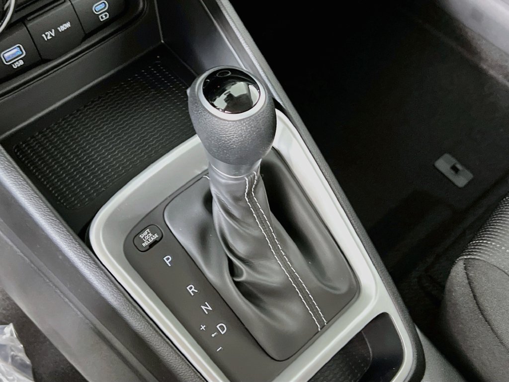 New 2026 Hyundai Venue SE FWD image 14
