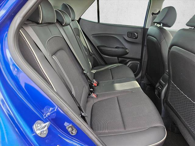 Certified 2024 Hyundai Venue Limited FWD image 17
