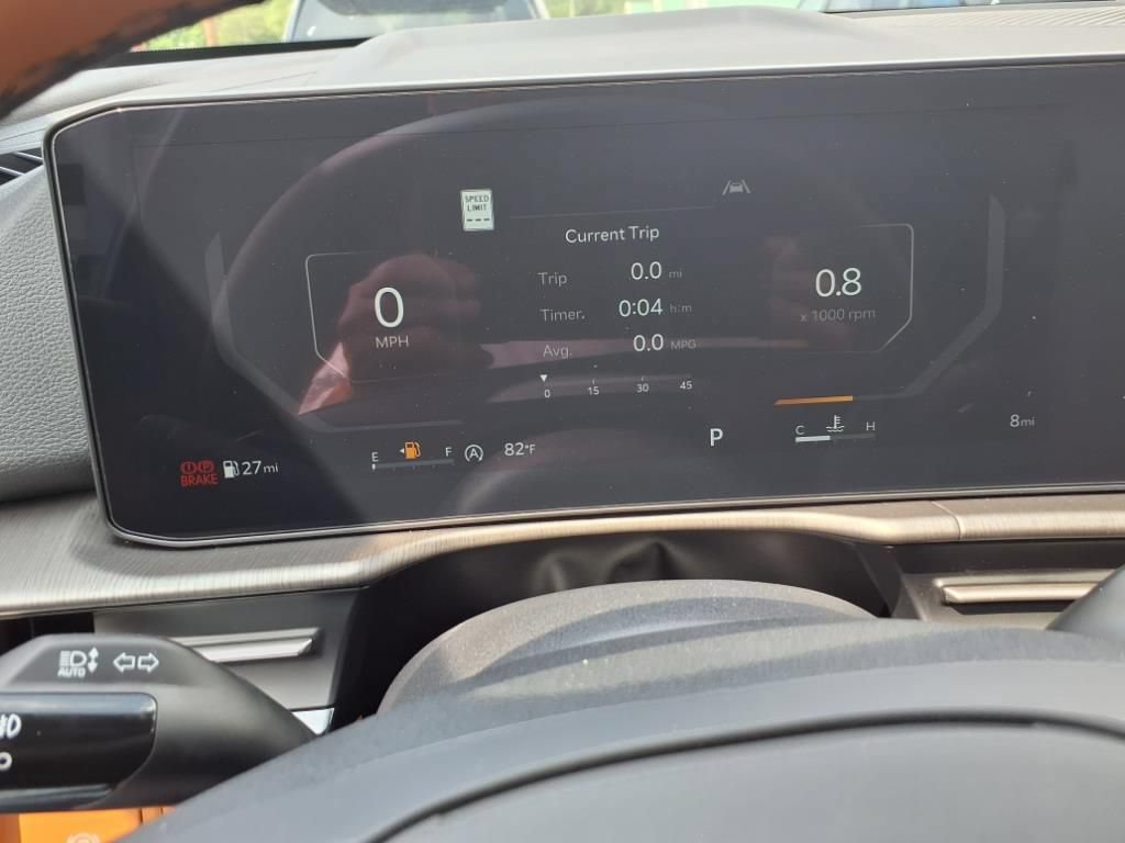 New 2026 Kia Sportage X-Line w/ X-Line Technology Package AWD/4WD image 23