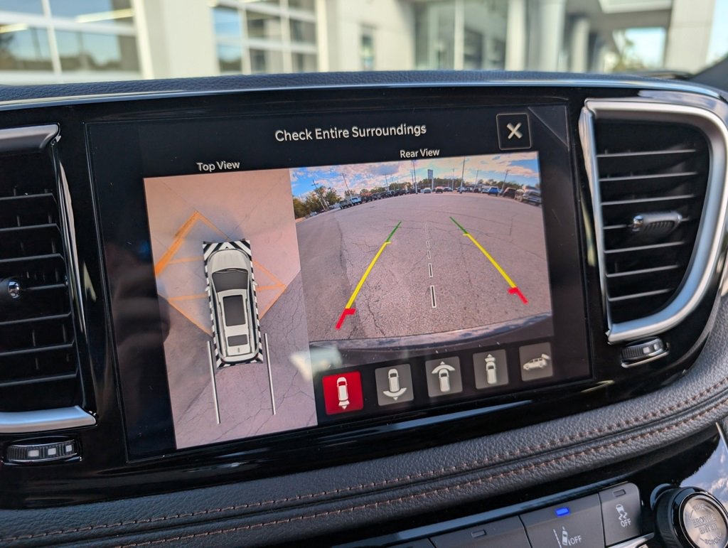 New 2026 Chrysler Pacifica Pinnacle image 28
