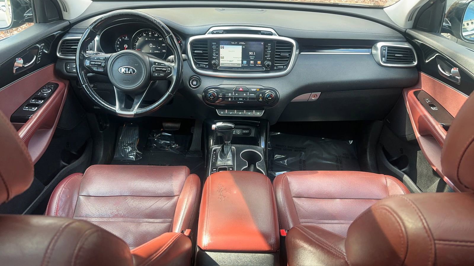 Used 2017 Kia Sorento SX image 32