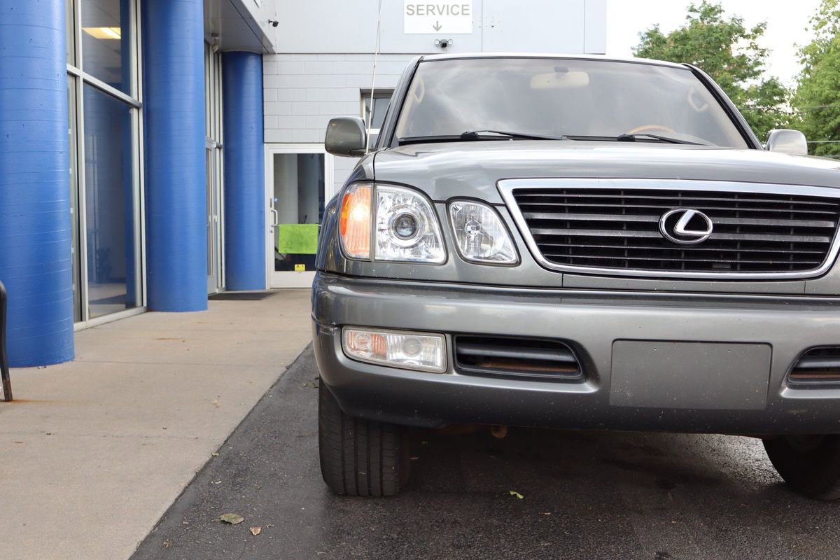 Used 2001 Lexus LX 470 4WD image 23