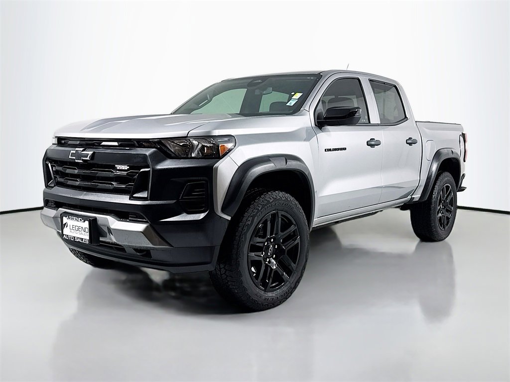 Used 2024 Chevrolet Colorado Trail Boss w/ Advanced Trailering Package