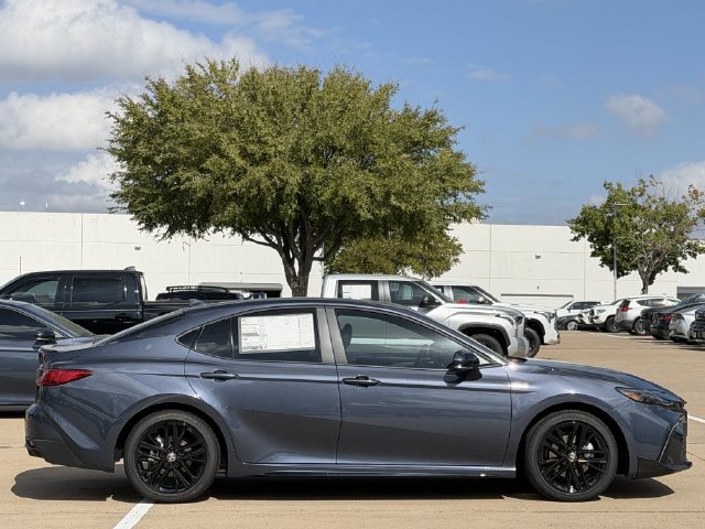 New 2026 Toyota Camry SE w/ Convenience Package FWD image 3