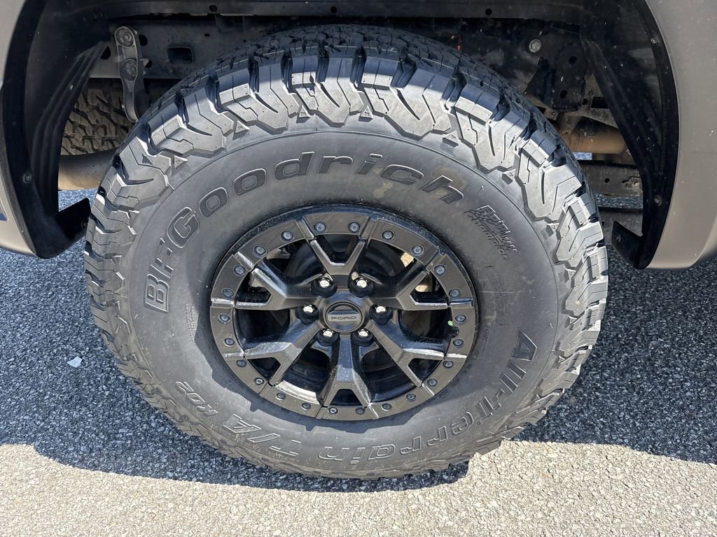 Used 2023 Ford F150 Raptor w/ Equipment Group 802A Raptor R AWD/4WD image 17