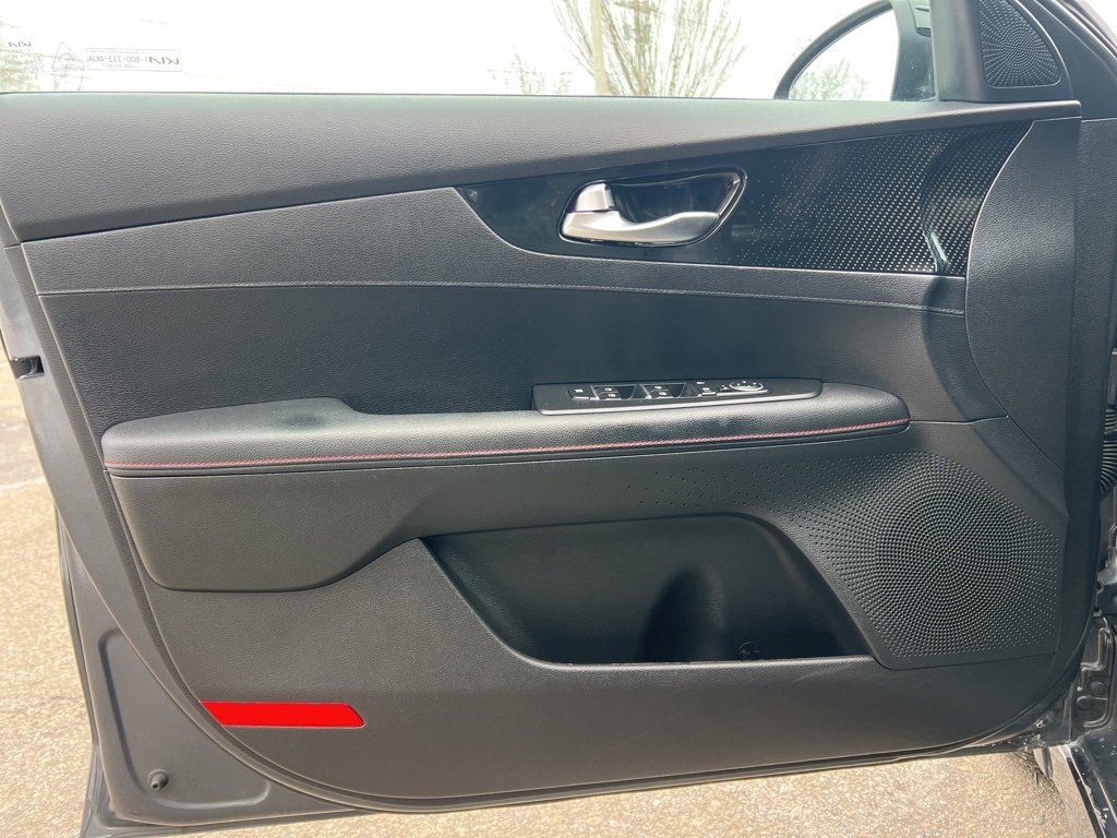 Certified 2023 Kia Forte GT image 11