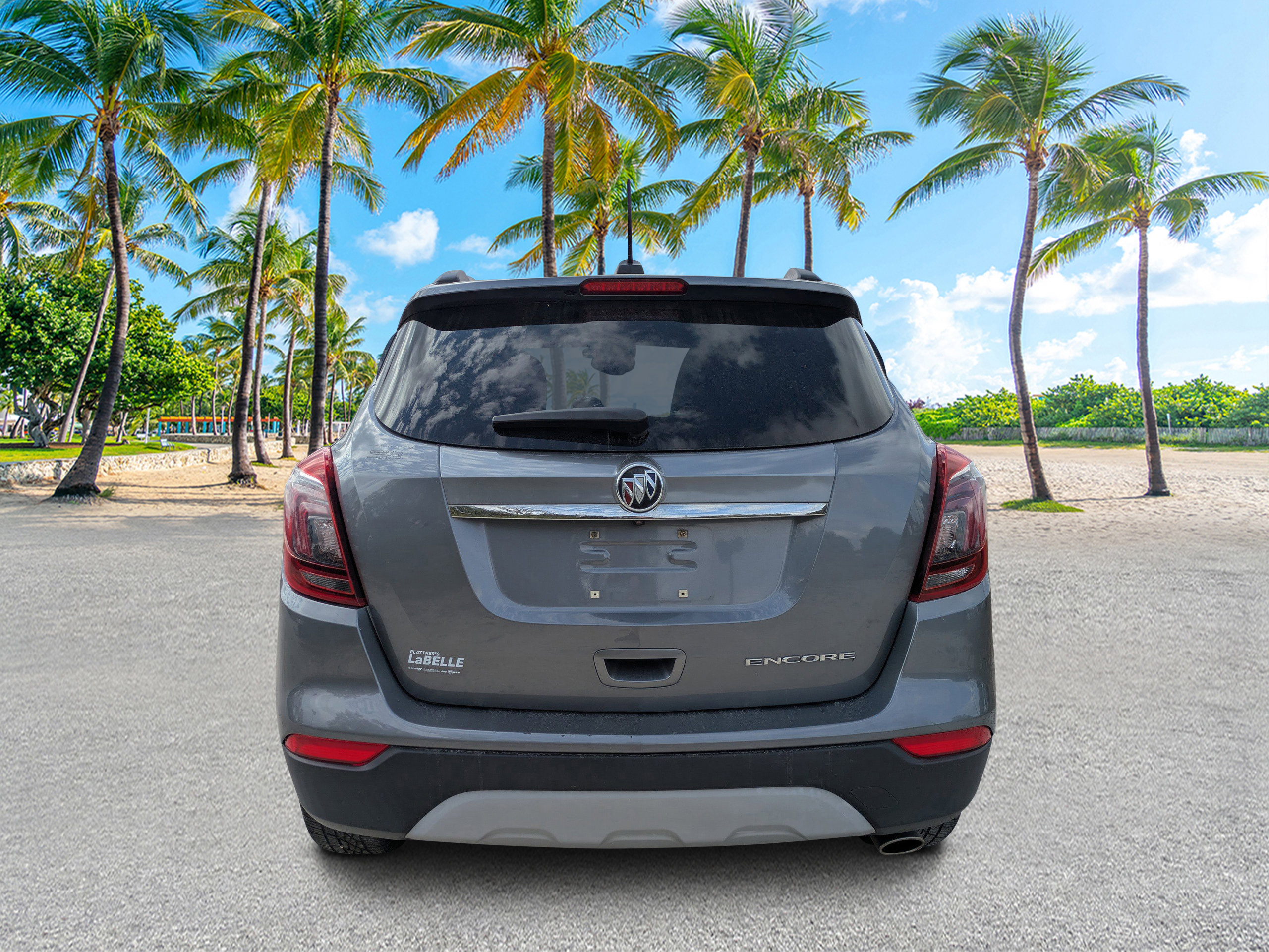 Used 2020 Buick Encore Essence FWD image 4