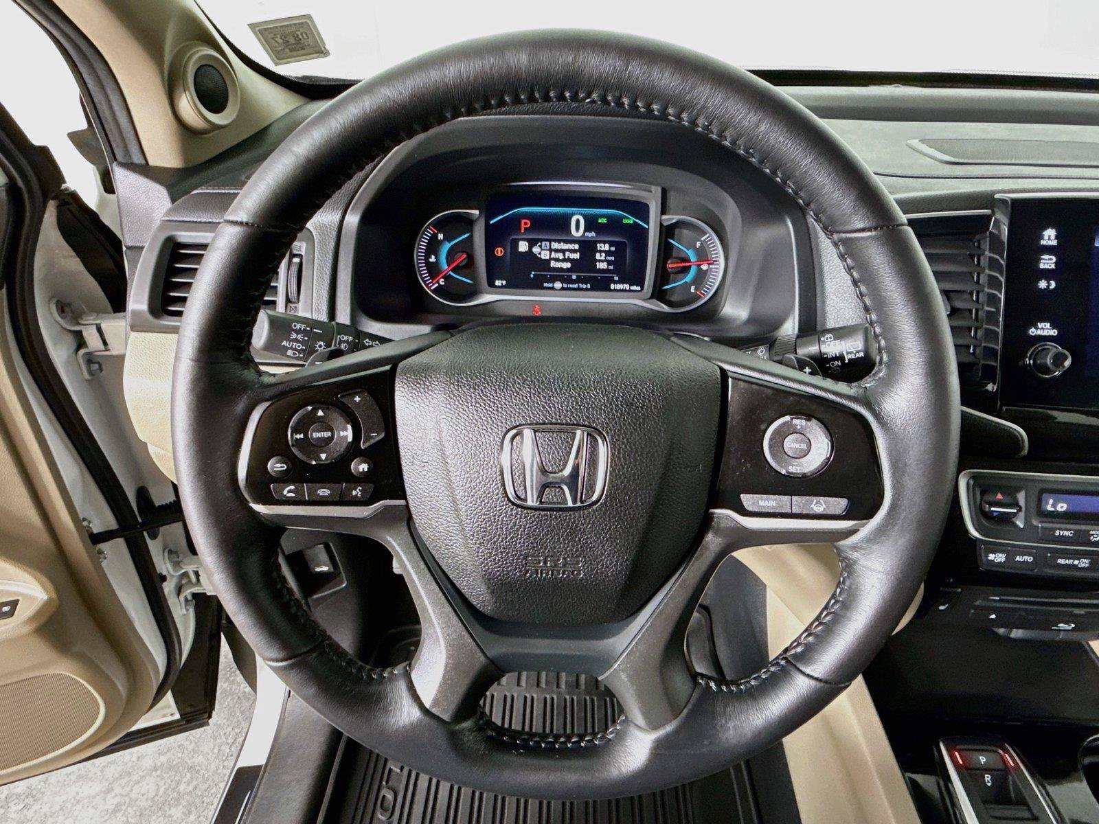 Used 2021 Honda Pilot Touring image 4