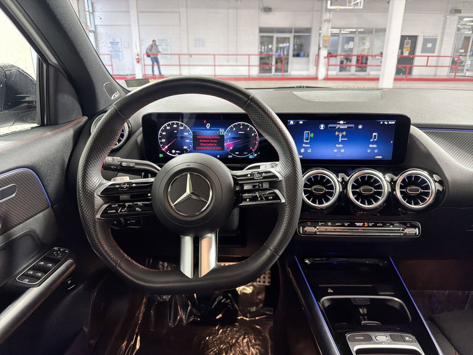 Used 2024 Mercedes-Benz GLA 250 4MATIC image 16