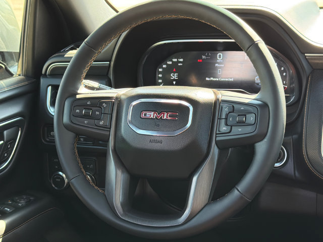 Used 2024 GMC Yukon AT4 w/ Technology Package AWD/4WD image 15