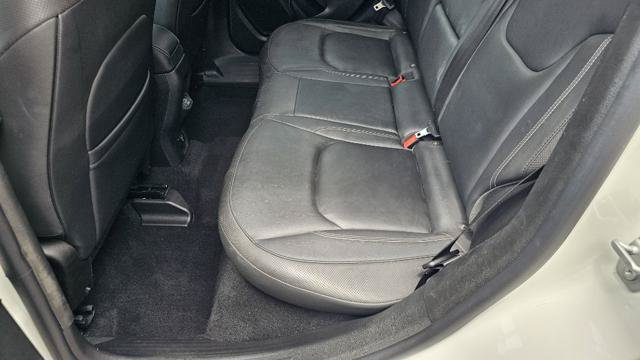 Used 2020 Jeep Renegade Altitude AWD/4WD image 27