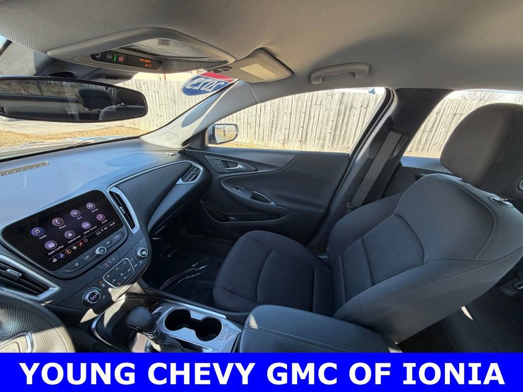 Used 2023 Chevrolet Malibu LT image 8