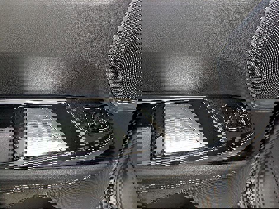 New 2026 Cadillac Escalade 4WD image 22