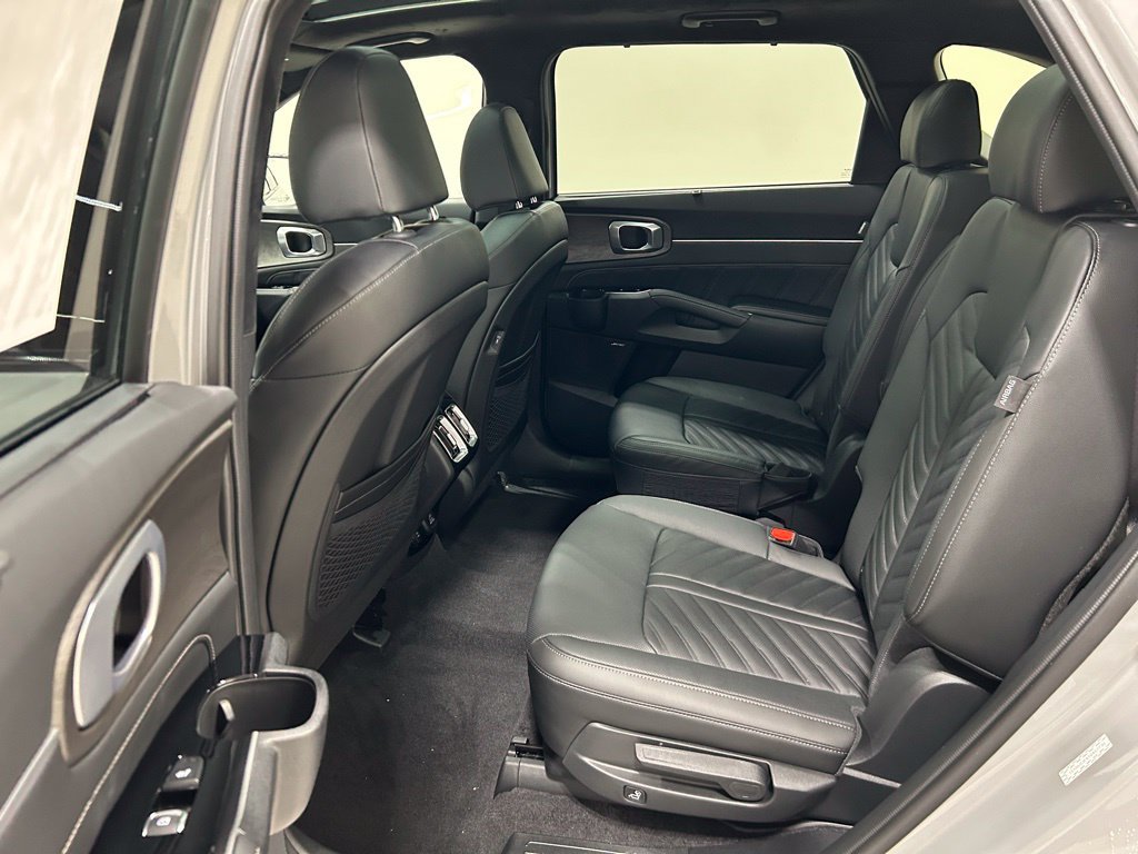 New 2026 Kia Sorento SX Prestige AWD/4WD image 32