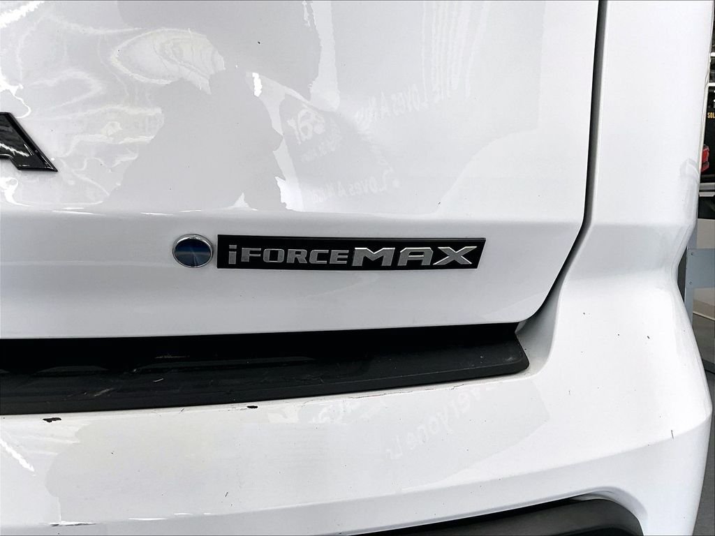 Used 2025 Toyota Sequoia TRD Pro AWD/4WD image 29