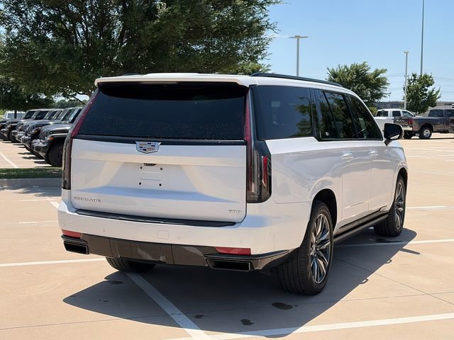 Used 2021 Cadillac Escalade ESV Sport Platinum AWD/4WD image 9