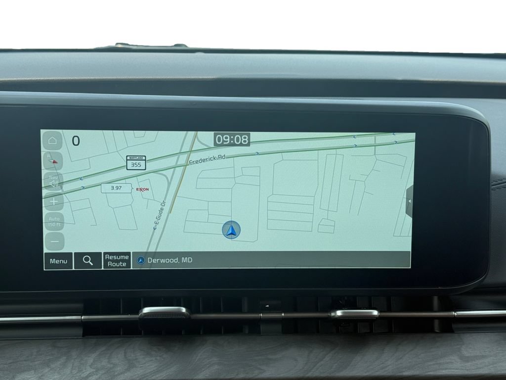 Used 2024 Kia Carnival SX FWD image 15