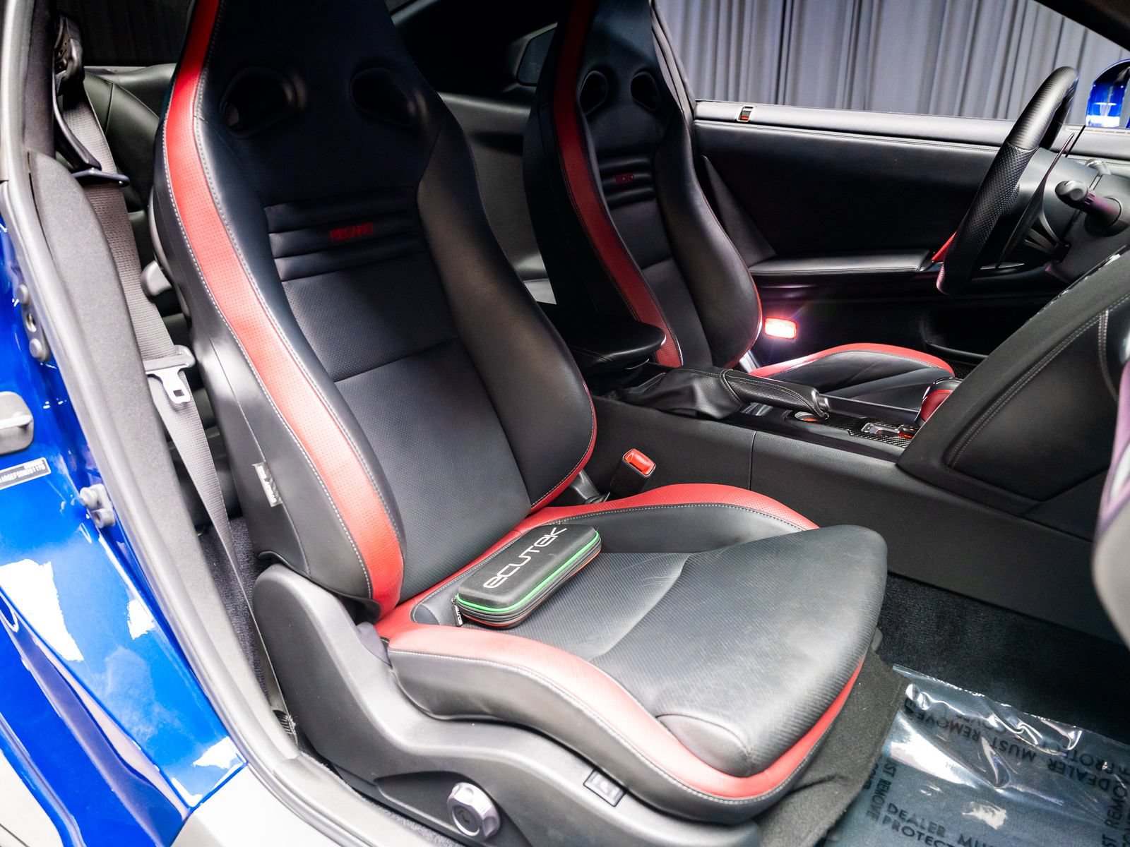 Used 2013 Nissan GT-R Black Edition AWD/4WD image 61