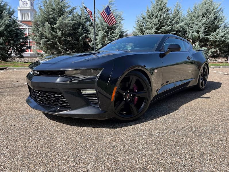 Used 2017 Chevrolet Camaro SS image 47