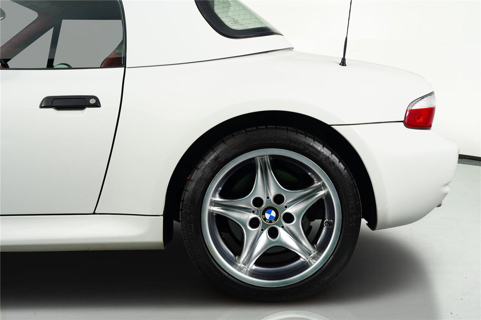 Used 2002 BMW M Roadster RWD image 22