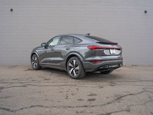 New 2027 Audi SQ6 e-tron Premium Plus AWD/4WD image 4