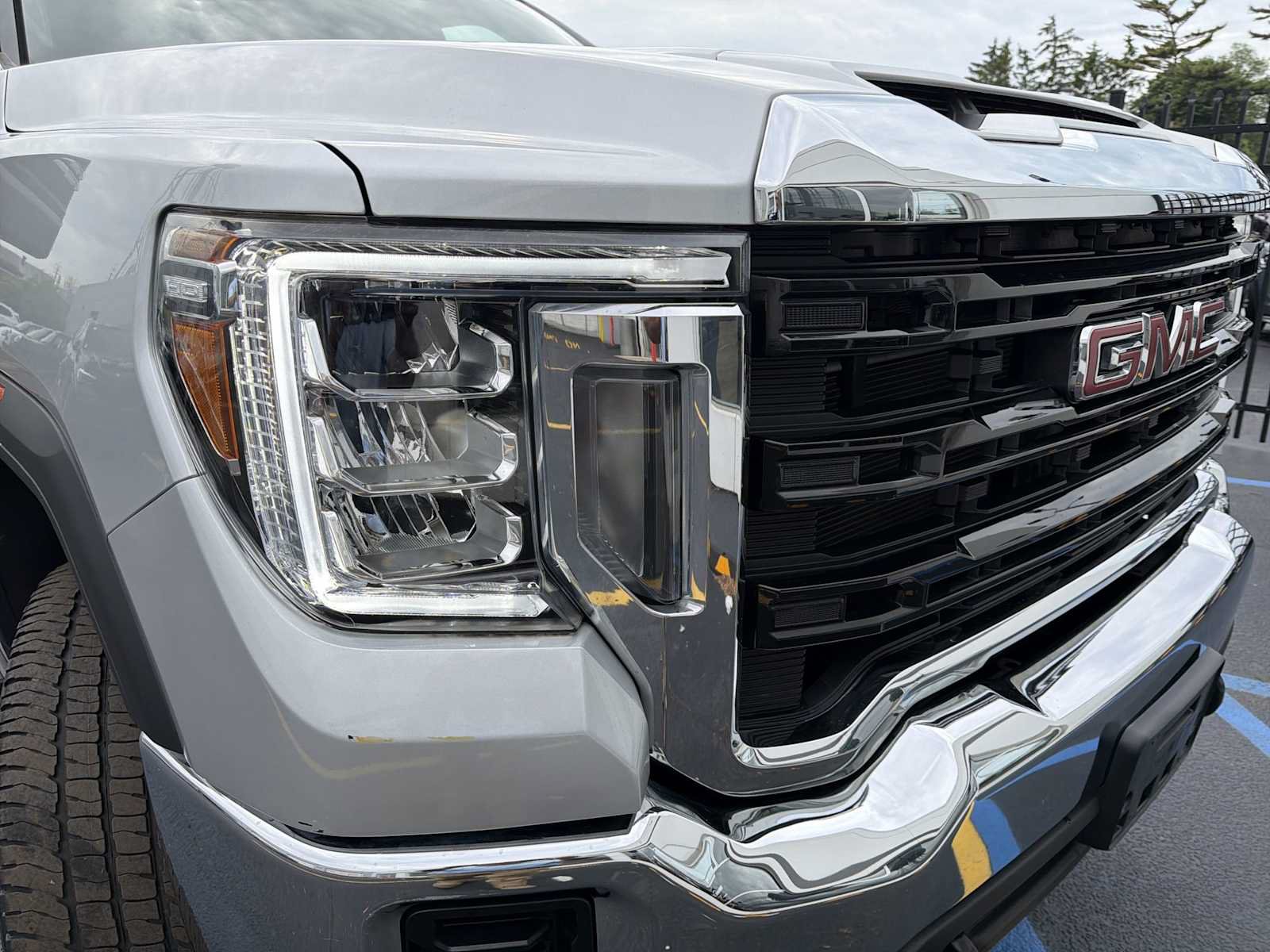 Used 2023 GMC Sierra 3500 Pro w/ Convenience Package AWD/4WD image 21