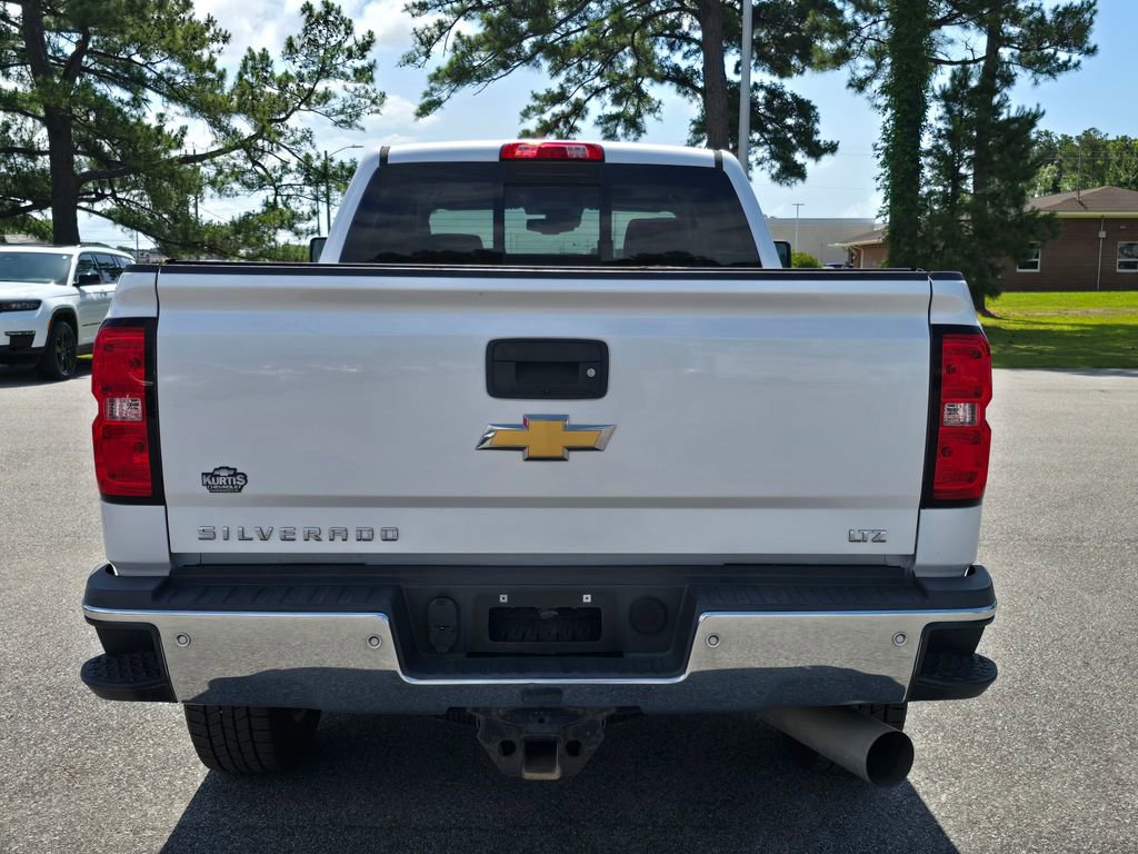 Certified 2018 Chevrolet Silverado 2500 LTZ w/ Duramax Plus Package AWD/4WD image 4