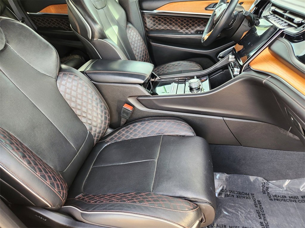 Used 2022 Jeep Grand Cherokee Summit image 19