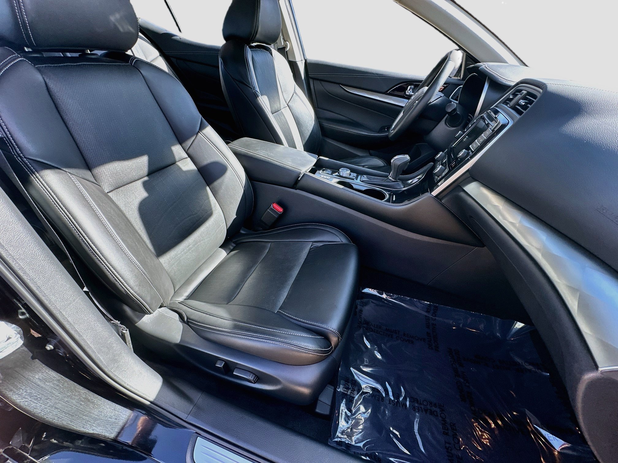 Used 2023 Nissan Maxima SV w/ Floor Mat Group FWD image 30