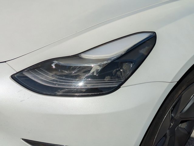 Used 2023 Tesla Model 3 Standard Range image 5