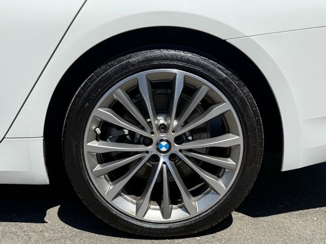 Used 2022 BMW 530i xDrive w/ Convenience Package image 21
